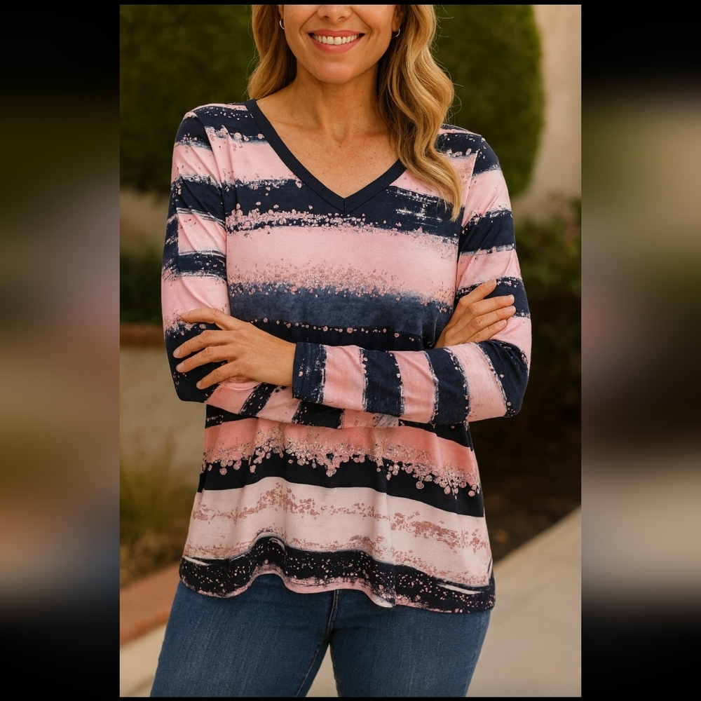 New Without Tags | Shimmery Abstract Print V-Neck Top - Medium
